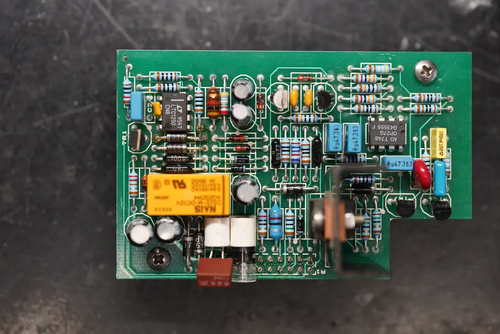 Scheda 1 di 2 output